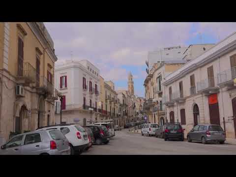 Droga, spaccio nel centro storico di Palo del Colle: arrestata 42enne