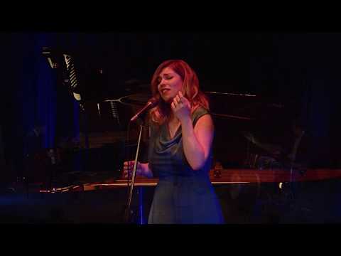 Darn That Dream // Kanizsa Gina Standard Time