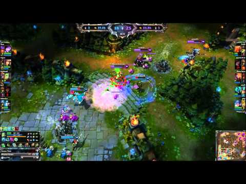 Amazing save by Gragas - League of Legends