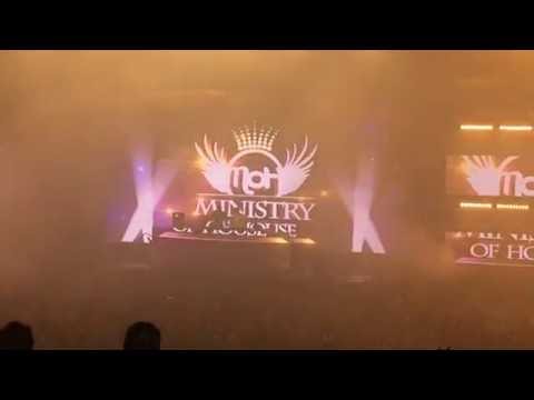 23. 07. 2016 - BeeFree festival 2016 - main stage - Dave & eMTy