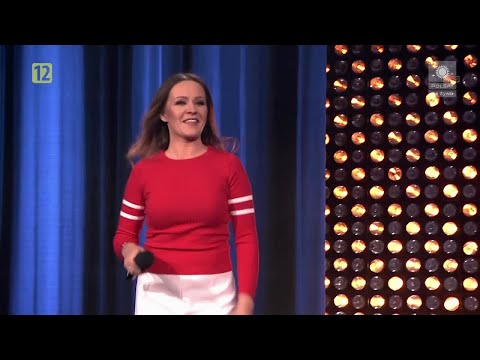 Kabaret na żywo według Paranienormalych - Ewa Błachnio - Taka ładna dziewczyna, a pali
