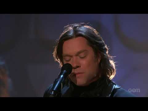 Tv Live: Rufus Wainwright - "Out of the Game" (Conan 2012)