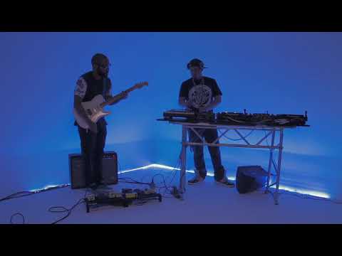 Tropicalize Live At Manicomio Studio