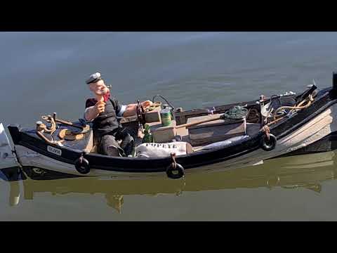 RC BOAT POPEYE IN HIS BOAT Olivia