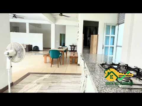 CASA CONDOMINIO RIVERSIDE EN NILO