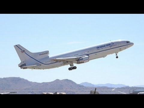 Lockheed L-1011 Tristar (Stargazer)Takeoff