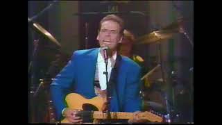 John Hiatt singing Tennessee Plates with Mark O'Conner