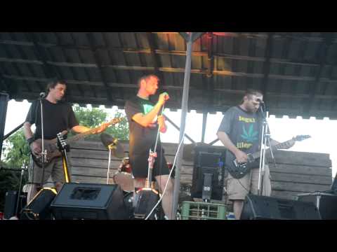 Dioptria - Mars (živě - Lhota)