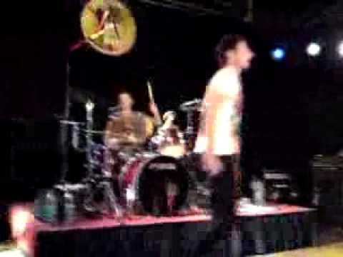 3.4.09 - Cabinfever - Die feuchten Banditen