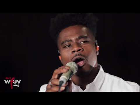 Earl St. Clair - "Ain't Got It Like That" (Live at WFUV)