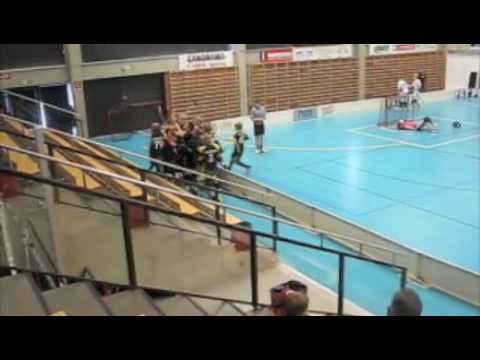 Salibandy C94: Koovee Punaiset vs AC Haki jatkoaikamaali