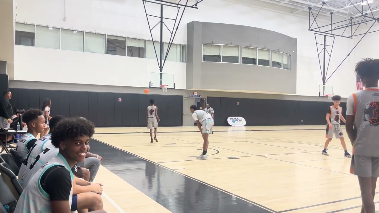 Source Hoops Showdown Game 1 - 1st half