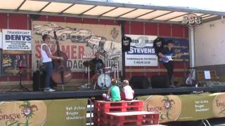 The Panhandlers - Blue Suede Shoes Medley