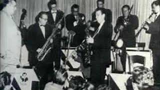 Tiny Hill   I Get A Kick Outa Corn