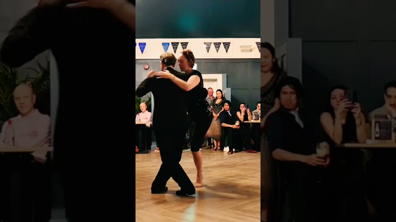 Tango. Impro. Gustavo Rosas. Demo con Rebecca en el Tennis Club de Dublin. ABRIL2025.Irlanda.#tango
