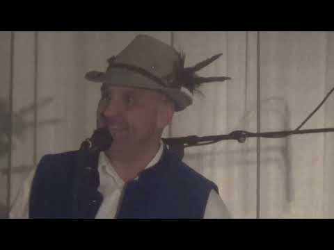 Linda Lee & The Golden-Aires "Smile Sweetheart Smile"