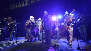 Emmylou Harris, Travelin&#39; McCourys &amp; The Magnoliafest 2012 Jam &quot;When We&#39;re Gone Long Gone&quot;