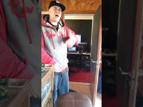 TOBIJAH PREVIEW OF "CRACY" LIVE