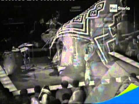 Miriam Makeba - Malaika (live) 1969