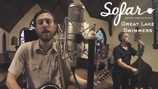 Great Lake Swimmers - Don&#39;t Leave Me Hanging | Sofar Toronto