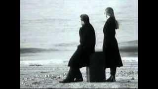 Leonard Cohen - First We Take Manhattan