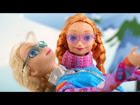 Frozen Anna Salva a Elsa Cuando se Queda Atorada en una Avalancha con Jack Frost. Video
