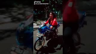 Download lagu Story WA Cewek cantik modelin ninja😍 mp3