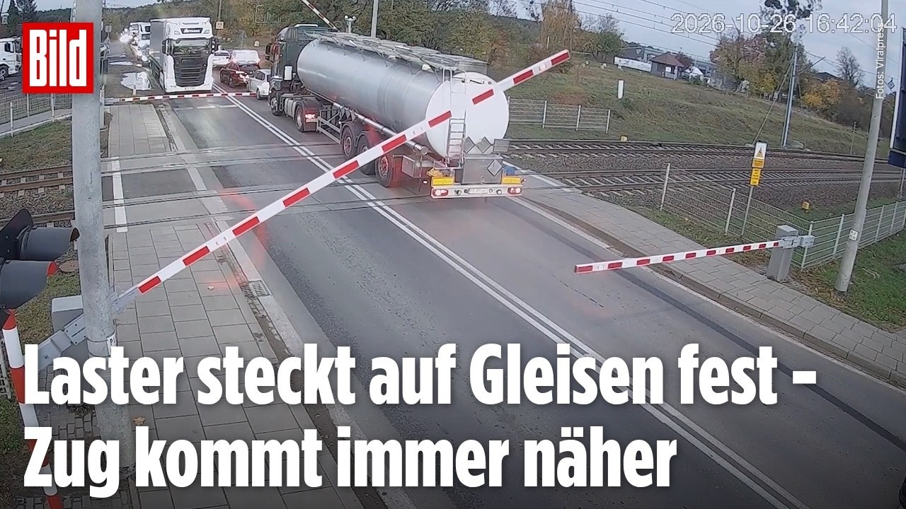 SCHOCK-MOMENT IN POLEN: Intercity rast auf Bahnübergang mit feststeckendem Tanklaster zu