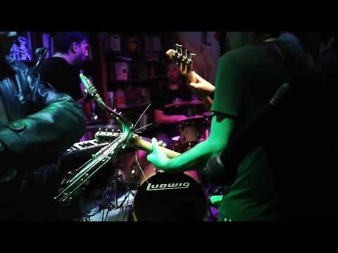 Golpe de Suerte - Queso Ruso (Fragmento) - (Centro de Artes Batalla Cultural)