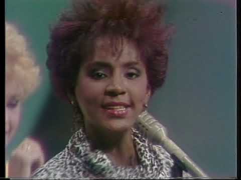 LAS CHICAS DEL PAIS - Nadie Me Lo Quita (80's)