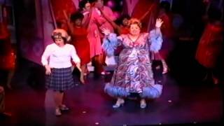 Hairspray welcome to the 60s broadway