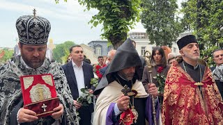 Թբիլիսիում Վիրահայոց թեմը կազմակերպել է Սայաթ-Նովային նվիրված Վարդատոն