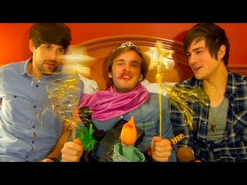 TIME TO PARTY! - (Fridays With PewDiePie - Part 62)