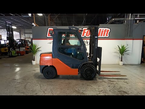 TOYOTA 8-series 8FDU30 6,000lb Diesel #1605 - Forklift for Sale