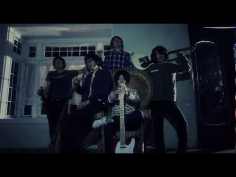 mudy on the 昨晩 / PANIC ATTACK 【Official Music Video】