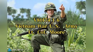 Figurka Lt. Col. Moore Vietnam War - We Were Soldiers 1/6 Action Figure