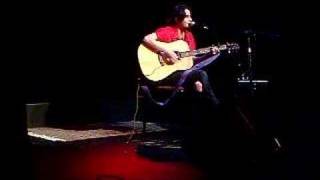 Sarah Kelly covers &#39;Between the Bars&#39;