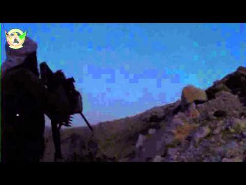 استهداف مبنى القيادة في منطقة وادي الضيف في ريف ادلب بواسطة رشاش بي كي سي من قبل لواء مغاوير التوحيد