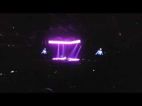 Depeche Mode - Shake The Disease Hannover 23.11.2013