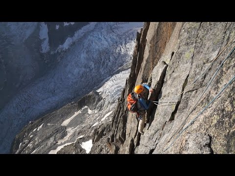 Dent du Requin Eperon Renaudie Aiguilles de Chamonix Mont-Blanc montagne escalade alpinisme