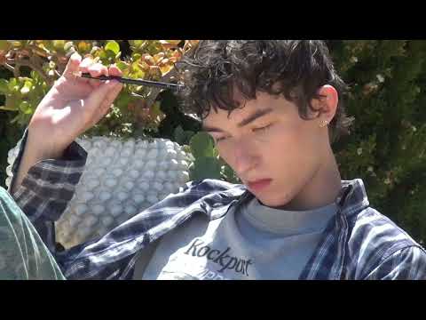 Marcin Maciejczak - Tylko gest (Official Visualizer)