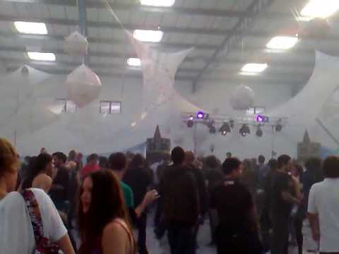 Dirty Saffi (live at Noisy Radicals squat party)