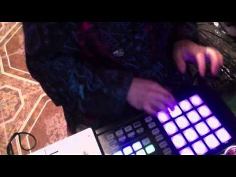 #djdoublem  REMIX MASCHINE MK2