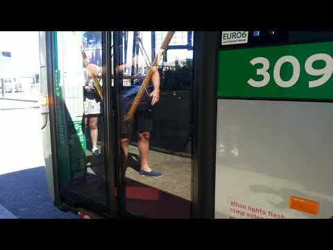Transperth Volvo B8RLEA (Volgren Optimus) TP3096 Arrives @ Stop 26201