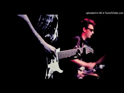 Indio Mike & The Guillotins - los vampiros también existen