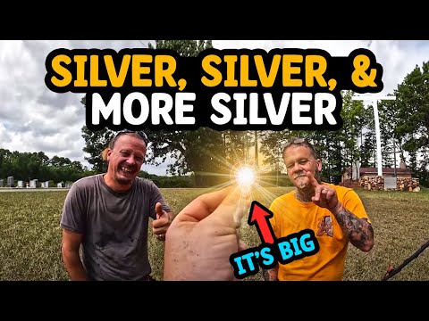 These 2 VIRGIN Church Yards Were LOADED With BIG SILVER, OLD SILVER, & SILVER JEWELRY!