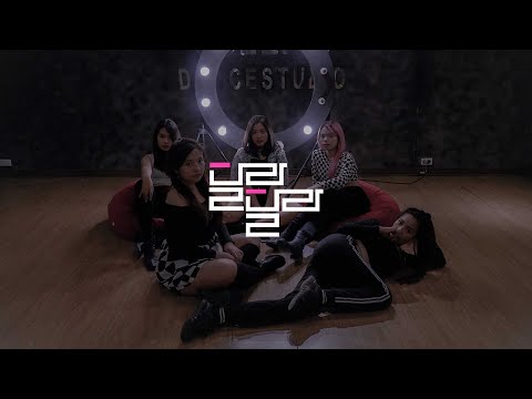 ITZY (있지) - DALLA DALLA (달라달라) Dance Cover by ITZME