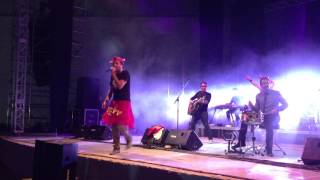 Love of Lesbian - Fantástico Toros en La Wii Fantastic Shine. Ponferrada 07/09/13