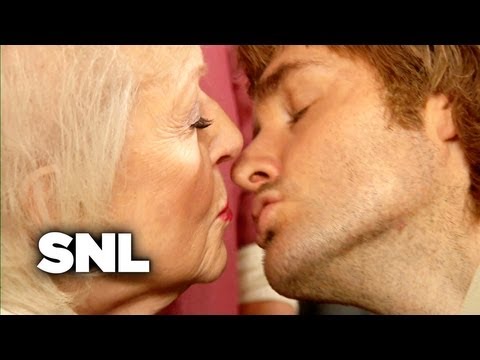 MacGruber: Grandma - SNL