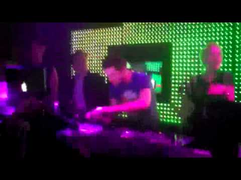 Calvin Harris (Remix) - Great DJ by The Ting Tings